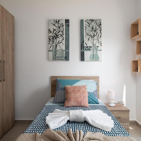 Modern 2Br Stylish Apartment With 2 Balconies - Close To St Julian'S & Sliema & Yacht Marina Pietà Exterior photo